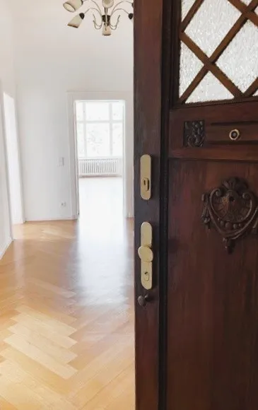 Exklusive Altbauwohnung am Asternplatz nahe des botanischen Gartens — photo 1